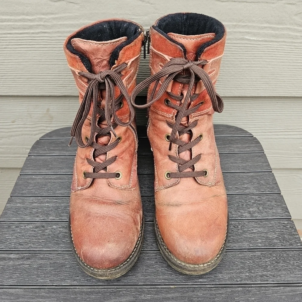 Dromedaris Kara Lace Up Red Leather Combat Moto Boots Women's Size 9.5-10 EU 40